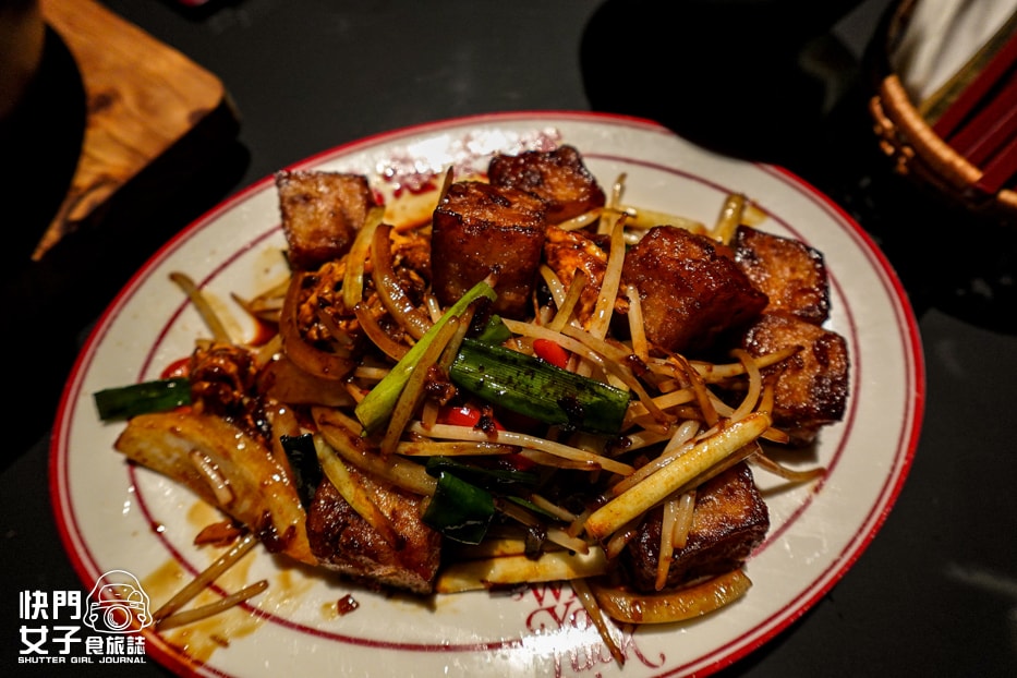 【台北 大安區】祝您行運 x 極推熔岩奶皇西多士 x 起司豬扒飯 x 焦香乾炒和牛 - 第15張圖 【台北 大安區】祝您行運 x 極推熔岩奶皇西多士 x 起司豬扒飯 x 焦香乾炒和牛