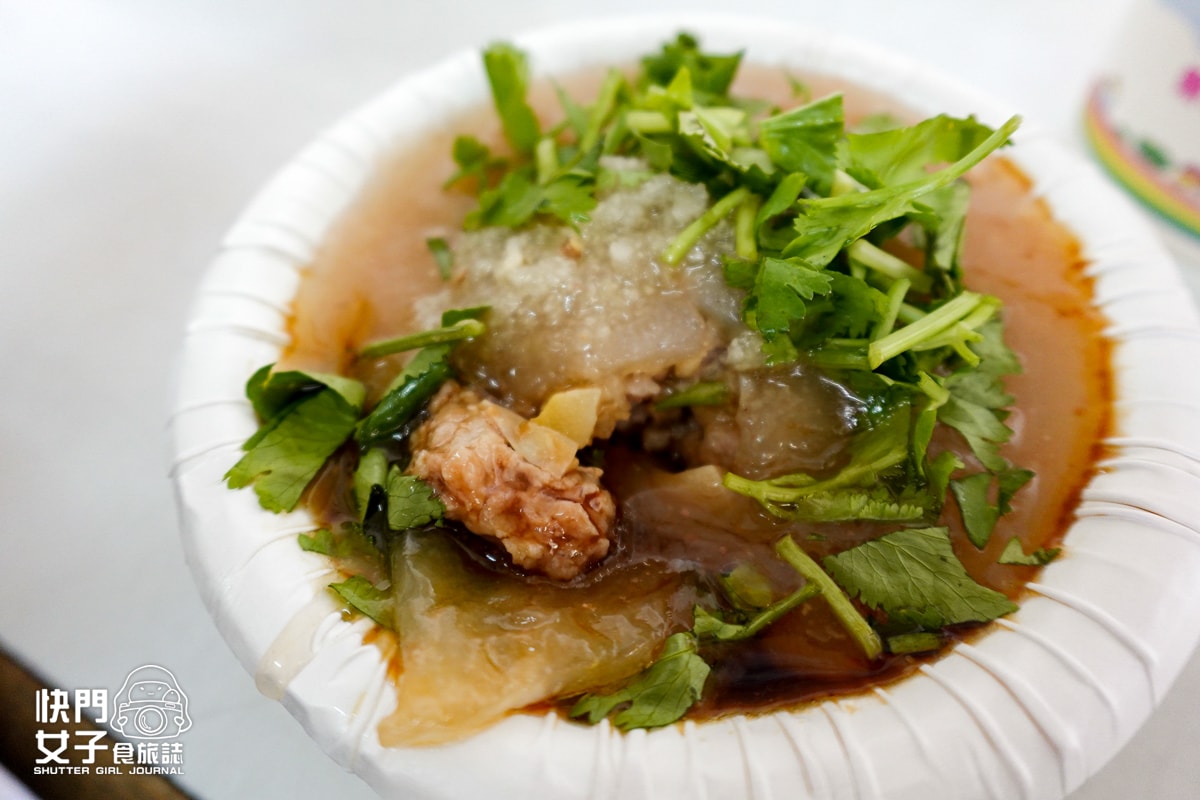 【台北 內湖區】湖光市場成功肉圓 x 知名人氣排隊肉圓 x 超大片筍絲