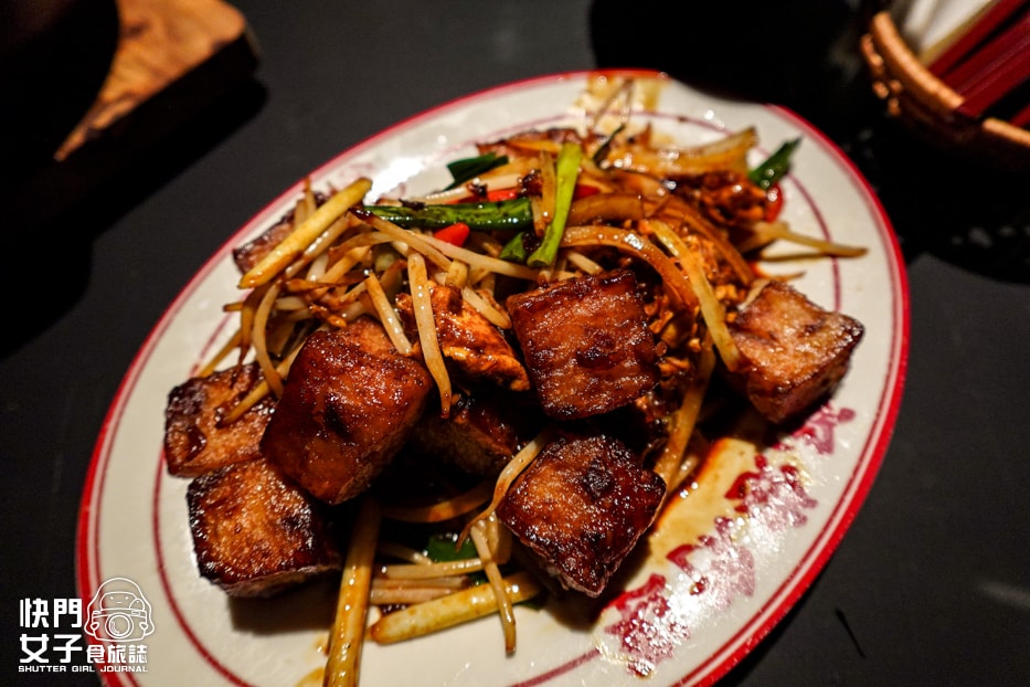 【台北 大安區】祝您行運 x 極推熔岩奶皇西多士 x 起司豬扒飯 x 焦香乾炒和牛 - 第16張圖 【台北 大安區】祝您行運 x 極推熔岩奶皇西多士 x 起司豬扒飯 x 焦香乾炒和牛