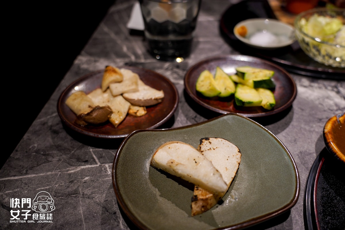 【台北 大安區】青杉燒肉 x 千元內也能吃到的牛舌套餐 x 完全不推的鹽蔥牛舌福袋包