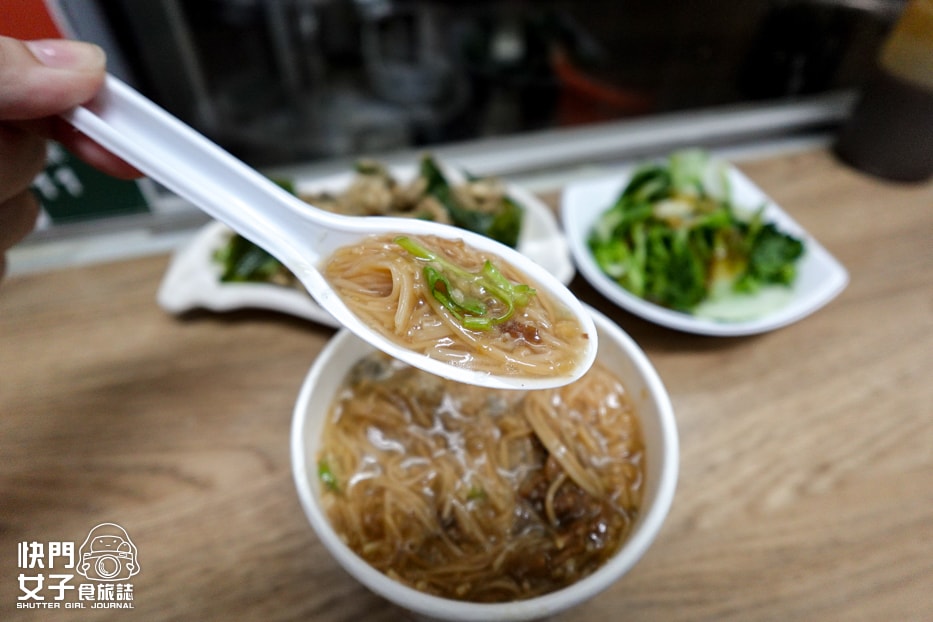 【台北 中正區】同心大腸蚵仔麵線 x 綜合大腸蚵仔肉羹麵線 x 招牌酥炸蚵仔 - 第23張圖 【台北 中正區】同心大腸蚵仔麵線 x 綜合大腸蚵仔肉羹麵線 x 招牌酥炸蚵仔