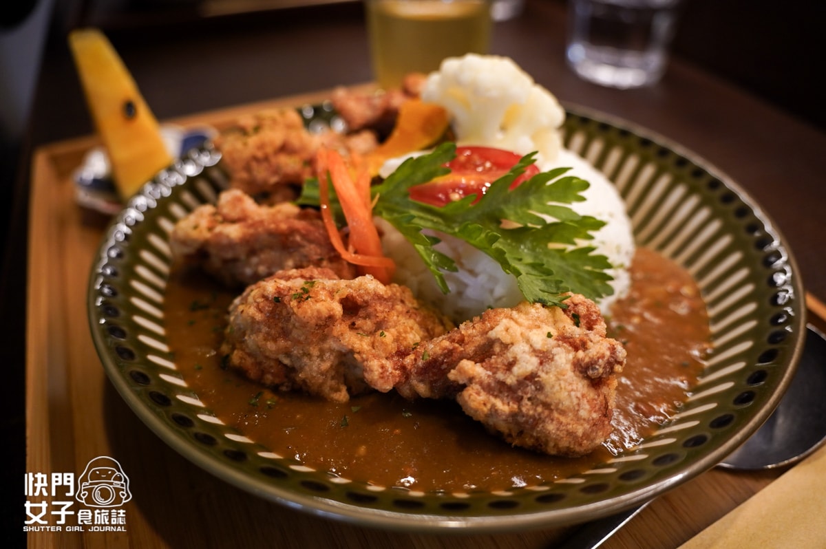 【南投 埔里鎮】不靠海 x 文青人氣咖哩店 x 香酥美味炸豬排 - 第24張圖 【南投 埔里鎮】不靠海 x 文青人氣咖哩店 x 香酥美味炸豬排