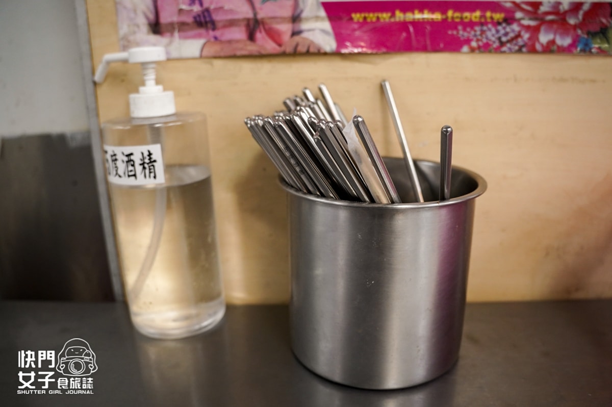 【新竹市 北區】阿瑛潤餅 VS 郭先生家元祖潤餅 x 榮記客家湯圓 x 綠豆沙牛奶