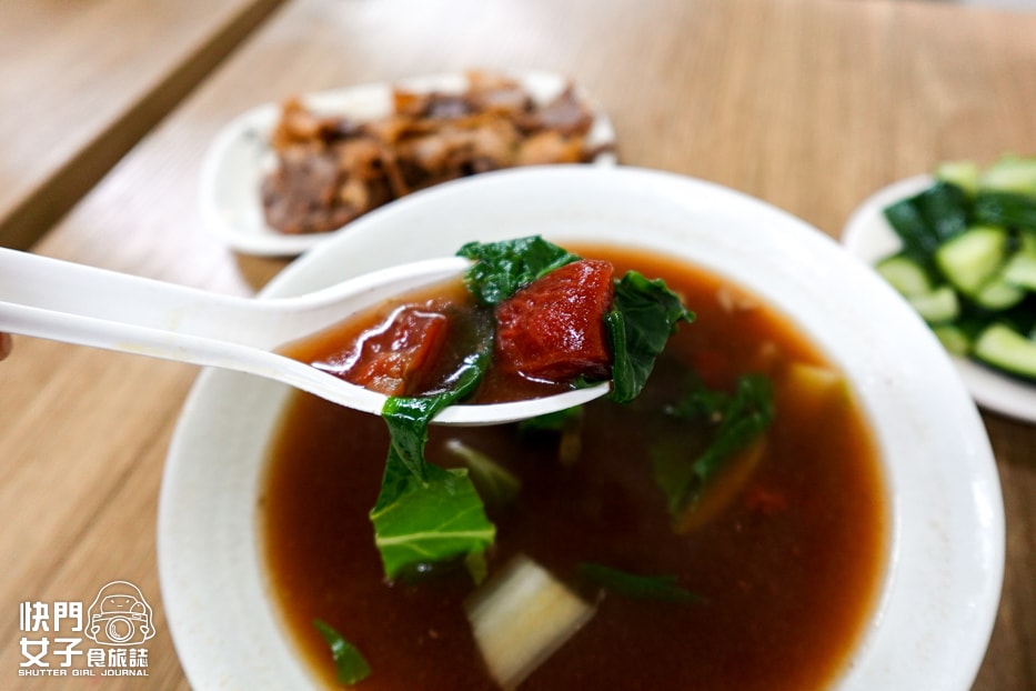 【台北 內湖區】王家水餃館 x 東湖人氣水餃老店 x 韭菜豬肉水餃 x 蕃茄牛肉湯