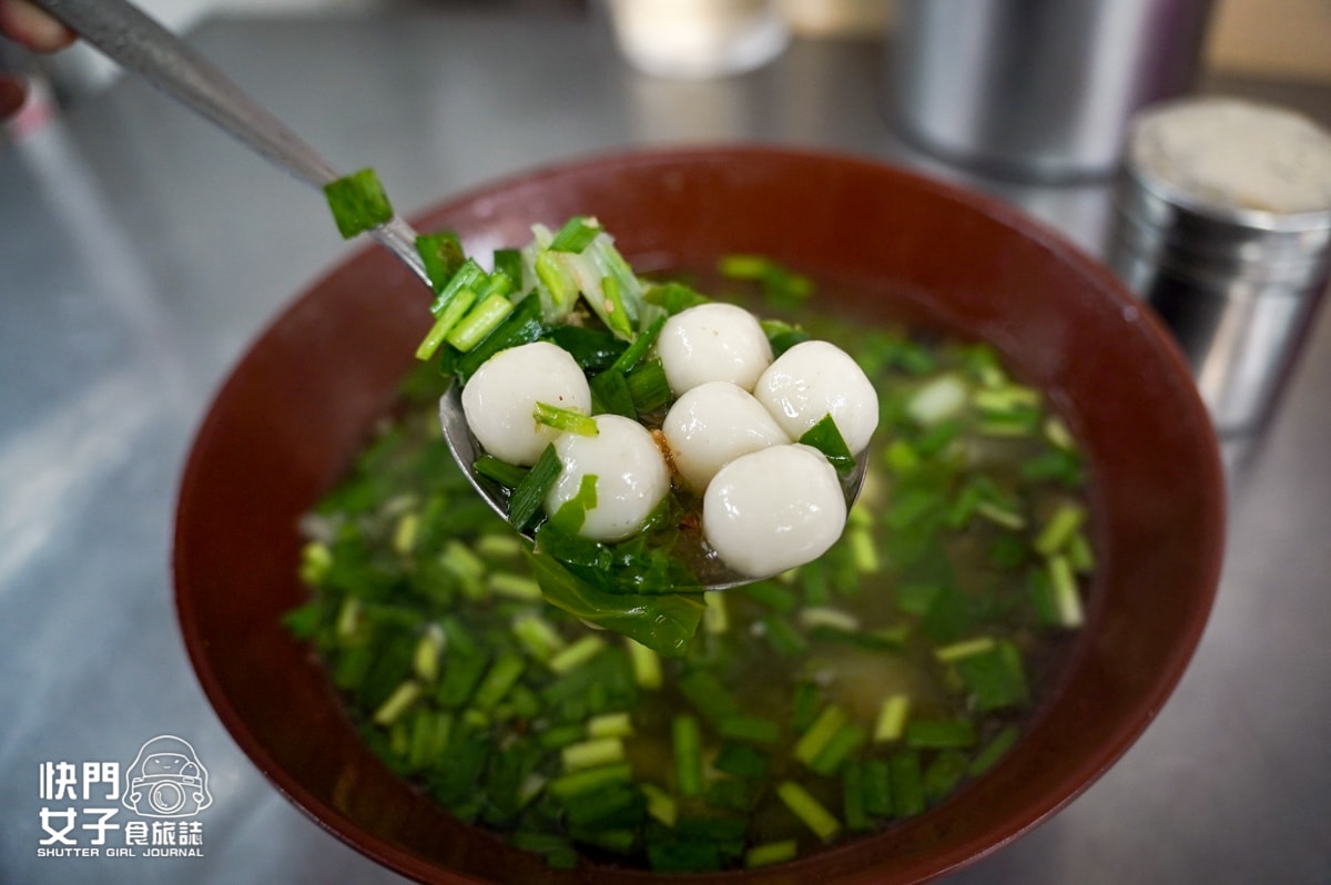 【新竹市 北區】阿瑛潤餅 VS 郭先生家元祖潤餅 x 榮記客家湯圓 x 綠豆沙牛奶