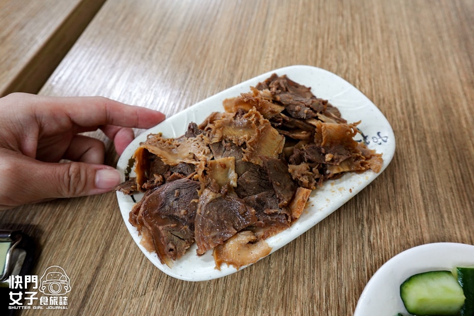 【台北 內湖區】王家水餃館 x 東湖人氣水餃老店 x 韭菜豬肉水餃 x 蕃茄牛肉湯