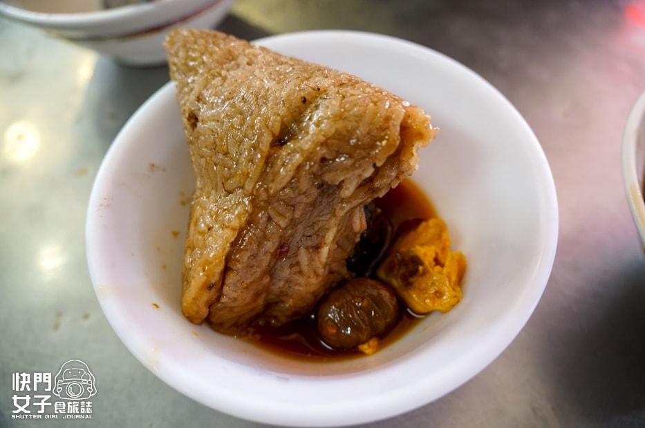 【台北 大同區】阿桐阿寶四神湯 x 招牌四神湯 x 鮮香小肉包 x 古早味肉粽 x 波諦波諦鮮做飲料木瓜牛奶