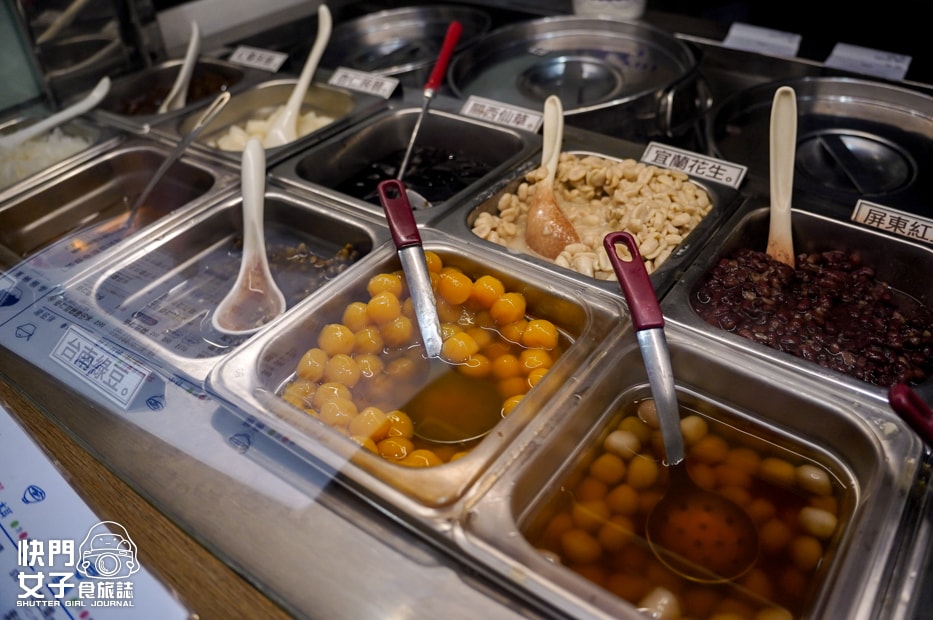 【台北捷運美食大亂鬥】大橋頭米糕 x 施家鮮肉湯圓 x 阿桐阿寶四神湯 x 宋上好脆皮臭豆腐 - 第12張圖 【台北捷運美食大亂鬥】大橋頭米糕 x 施家鮮肉湯圓 x 阿桐阿寶四神湯 x 宋上好脆皮臭豆腐