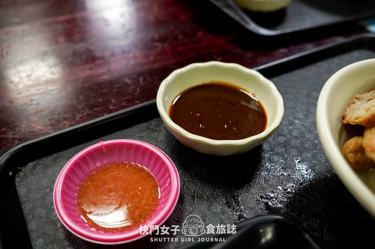 【台北 萬華區】亞東甜不辣 x 萬華60年老店 x 招牌甜不辣軟Q豬血糕