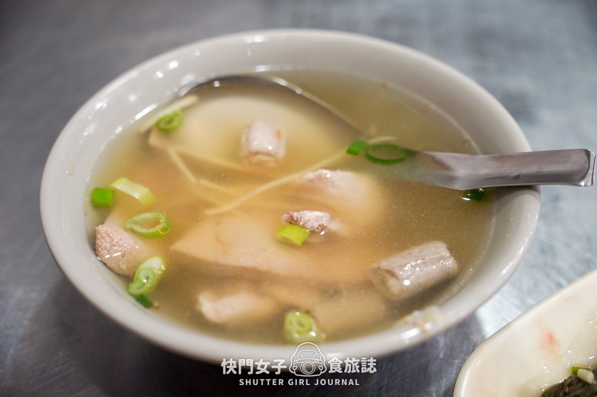 【台北 北投區】勝記油飯 x 香軟招牌油飯 x 滑Q豬肝 x 北投人氣老店