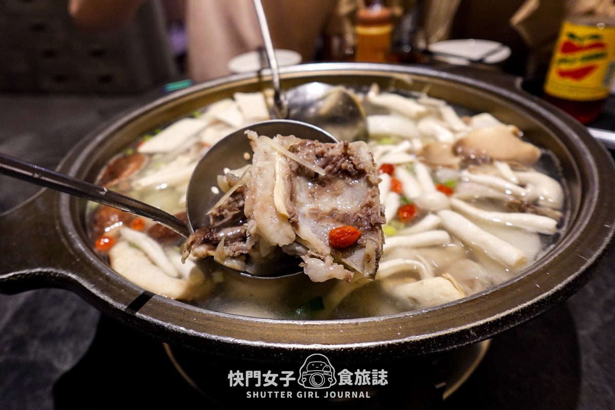 【基隆 仁愛區】福記蔬菜羊肉 x 清甜蔬菜基底羊肉湯 x 必點紅糟肉