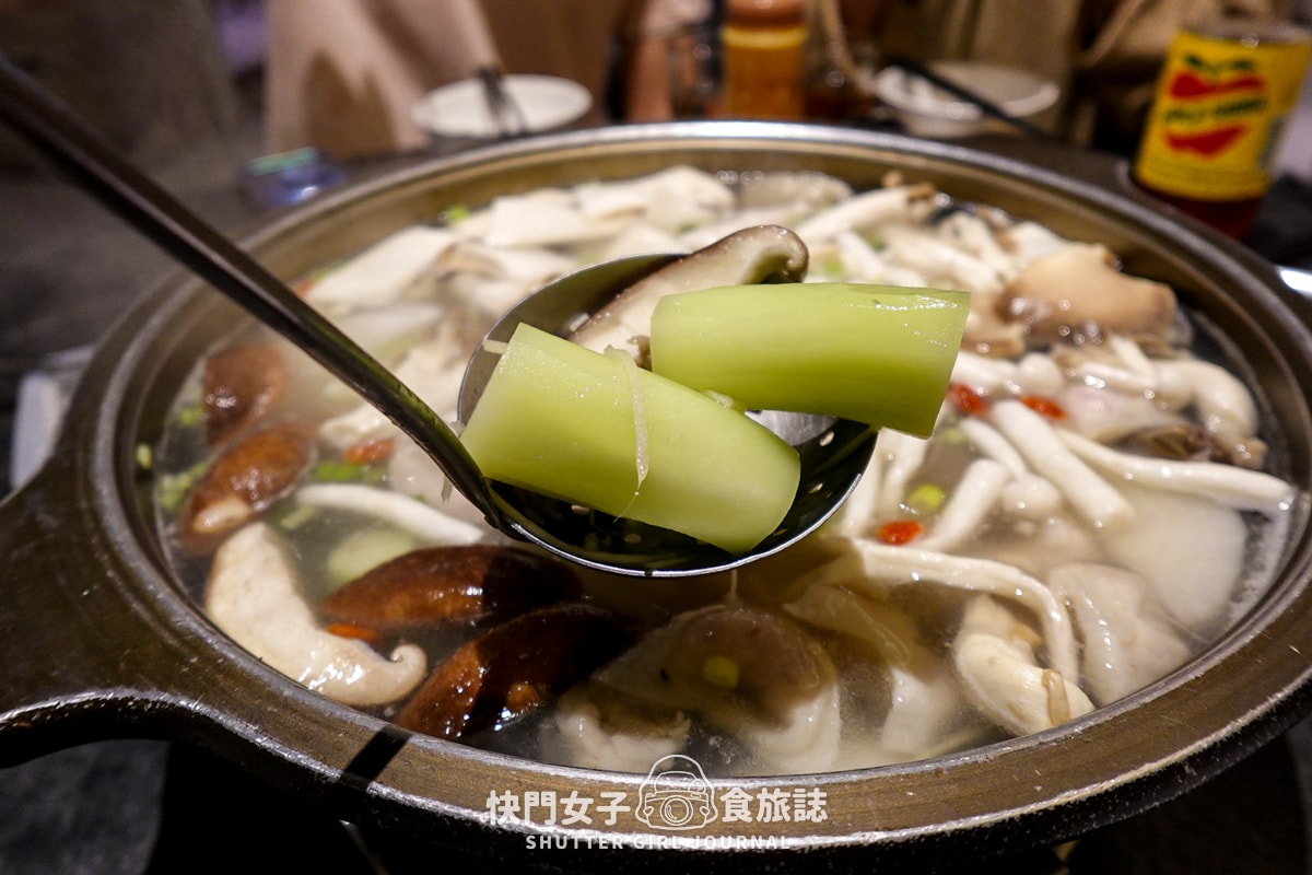 【基隆 仁愛區】福記蔬菜羊肉 x 清甜蔬菜基底羊肉湯 x 必點紅糟肉