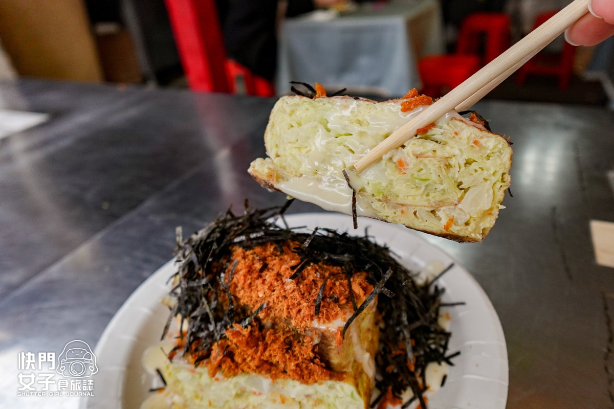 【台北 萬華區】黃金蔬菜蛋捲 x 超厚超多高麗菜大蛋捲 x 華西街蛋素大蛋捲 - 第18張圖 【台北 萬華區】黃金蔬菜蛋捲 x 超厚超多高麗菜大蛋捲 x 華西街蛋素大蛋捲