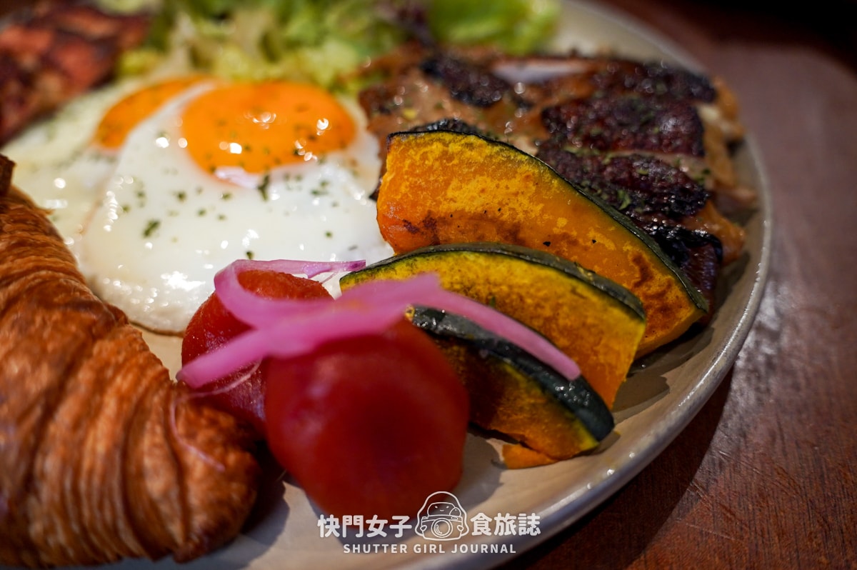 【台北 大安區】LOST and Found 咖啡廳早午餐 x 超人氣阿芙佳朵冰淇淋咖啡 x 嫩雞腿可頌早午餐盤 - 第19張圖 【台北 大安區】LOST and Found 咖啡廳早午餐 x 超人氣阿芙佳朵冰淇淋咖啡 x 嫩雞腿可頌早午餐盤