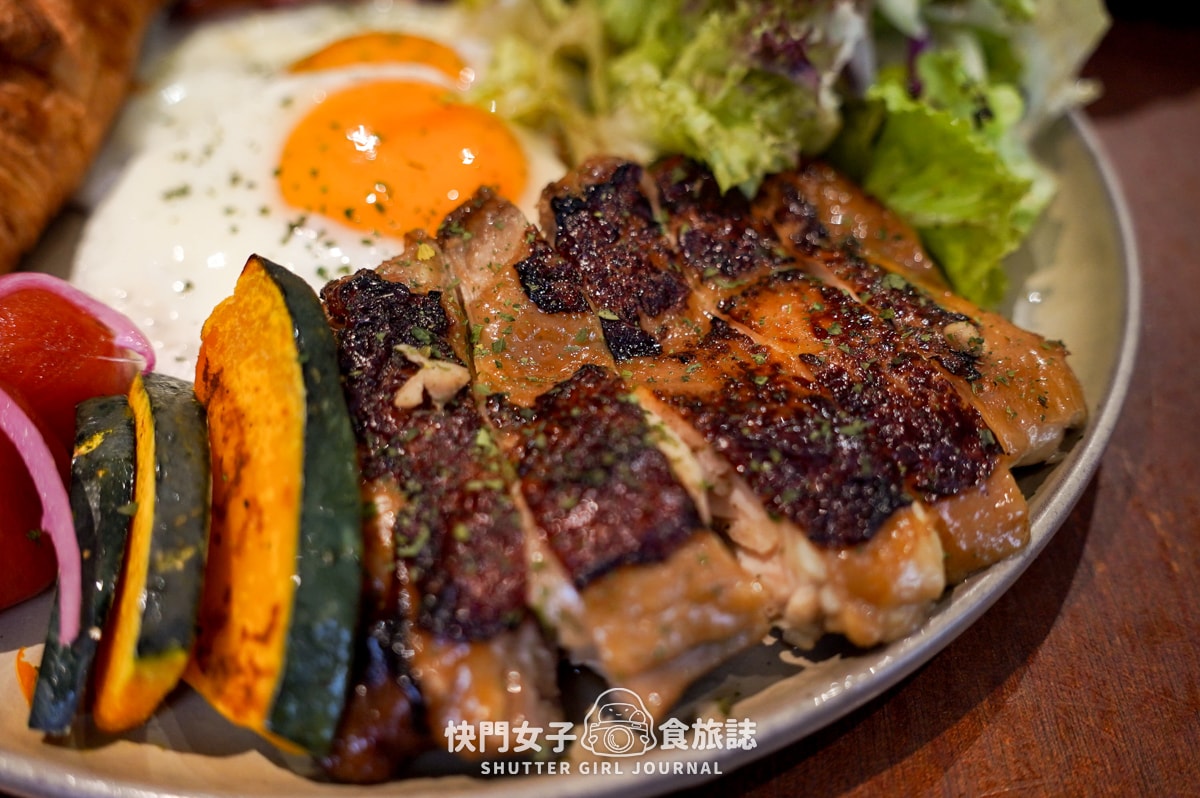 【台北 大安區】LOST and Found 咖啡廳早午餐 x 超人氣阿芙佳朵冰淇淋咖啡 x 嫩雞腿可頌早午餐盤 - 第23張圖 【台北 大安區】LOST and Found 咖啡廳早午餐 x 超人氣阿芙佳朵冰淇淋咖啡 x 嫩雞腿可頌早午餐盤