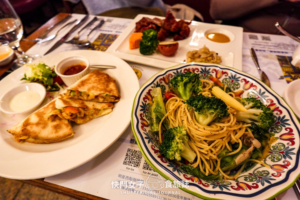 【台北 中正區】明星咖啡館 x 1922年西式經典老餐廳 x 俄羅斯風味餐