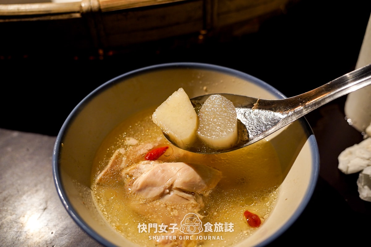 【宜蘭 五結鄉】阿芳鹹粥 x 沒訂位吃不到的宜蘭無菜單農家宴 x 西魯肉 x 金棗糕 - 第49張圖 【宜蘭 五結鄉】阿芳鹹粥 x 沒訂位吃不到的宜蘭無菜單農家宴 x 西魯肉 x 金棗糕