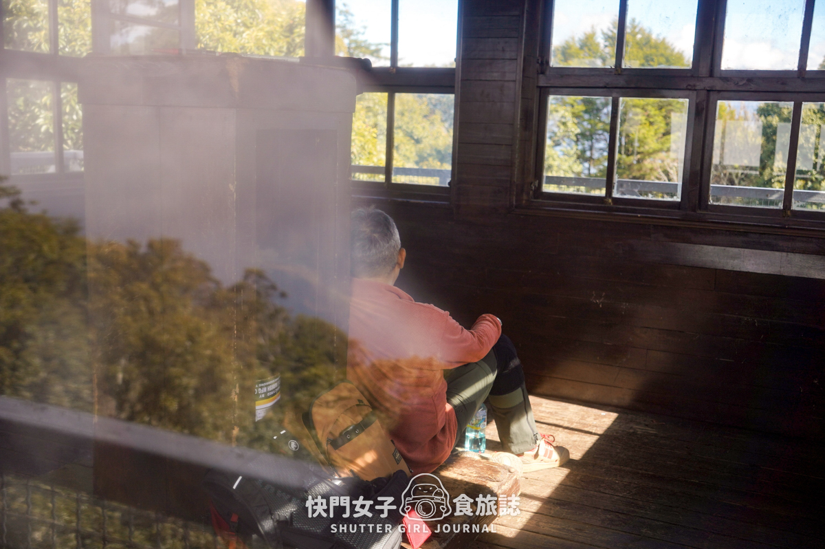 【稍來山】網美鳶嘴山縱走小百岳 x 號稱台灣小阿爾卑斯山 x 懼高挑戰中級山