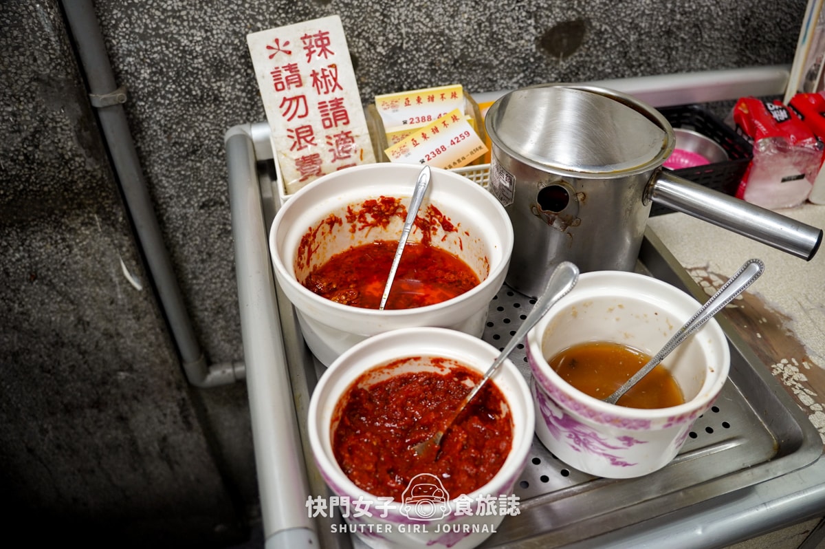 【台北 萬華區】亞東甜不辣 x 萬華60年老店 x 招牌甜不辣軟Q豬血糕