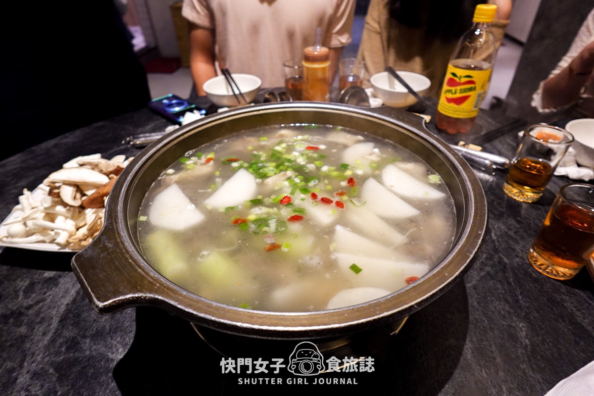 【基隆 仁愛區】福記蔬菜羊肉 x 清甜蔬菜基底羊肉湯 x 必點紅糟肉