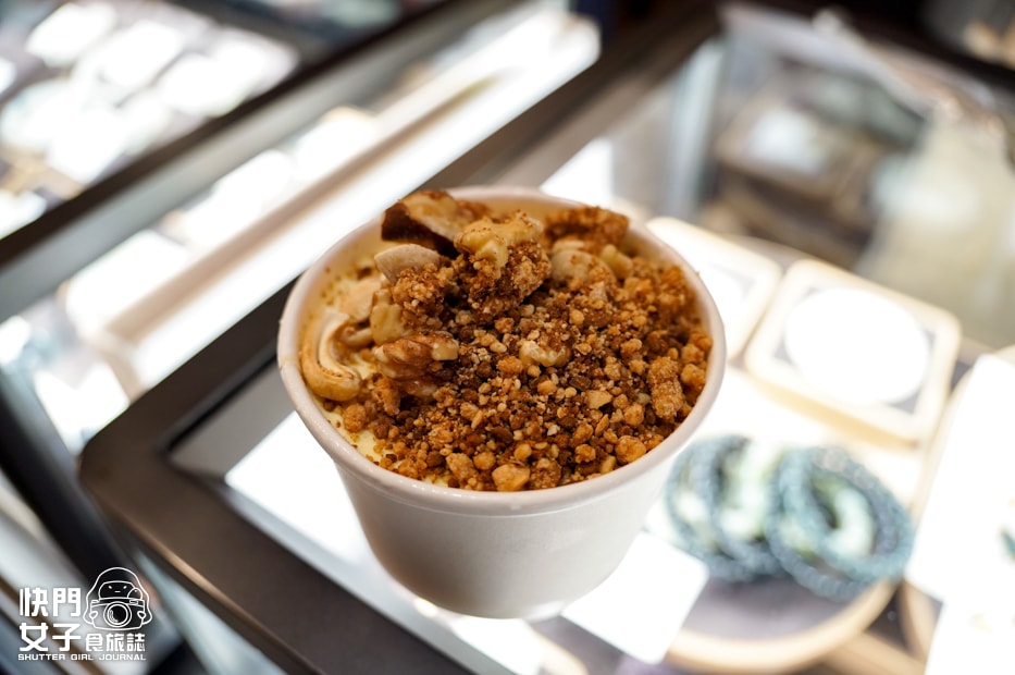 【台北捷運美食大亂鬥】大橋頭米糕 x 施家鮮肉湯圓 x 阿桐阿寶四神湯 x 宋上好脆皮臭豆腐 - 第10張圖 【台北捷運美食大亂鬥】大橋頭米糕 x 施家鮮肉湯圓 x 阿桐阿寶四神湯 x 宋上好脆皮臭豆腐