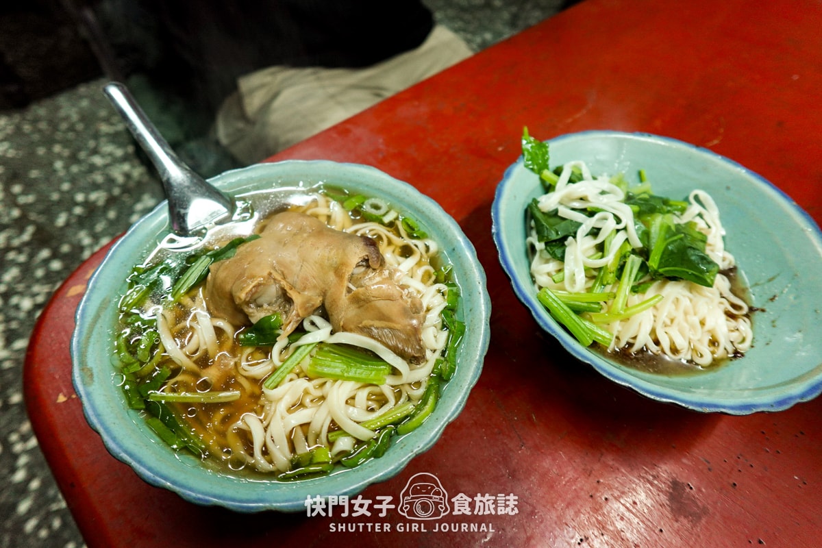 【台北 文山區】大碗公牛肉麵 x 開箱丁特的機油牛肉麵 x 一定要請你朋友吃 - 第14張圖 【台北 文山區】大碗公牛肉麵 x 開箱丁特的機油牛肉麵 x 一定要請你朋友吃