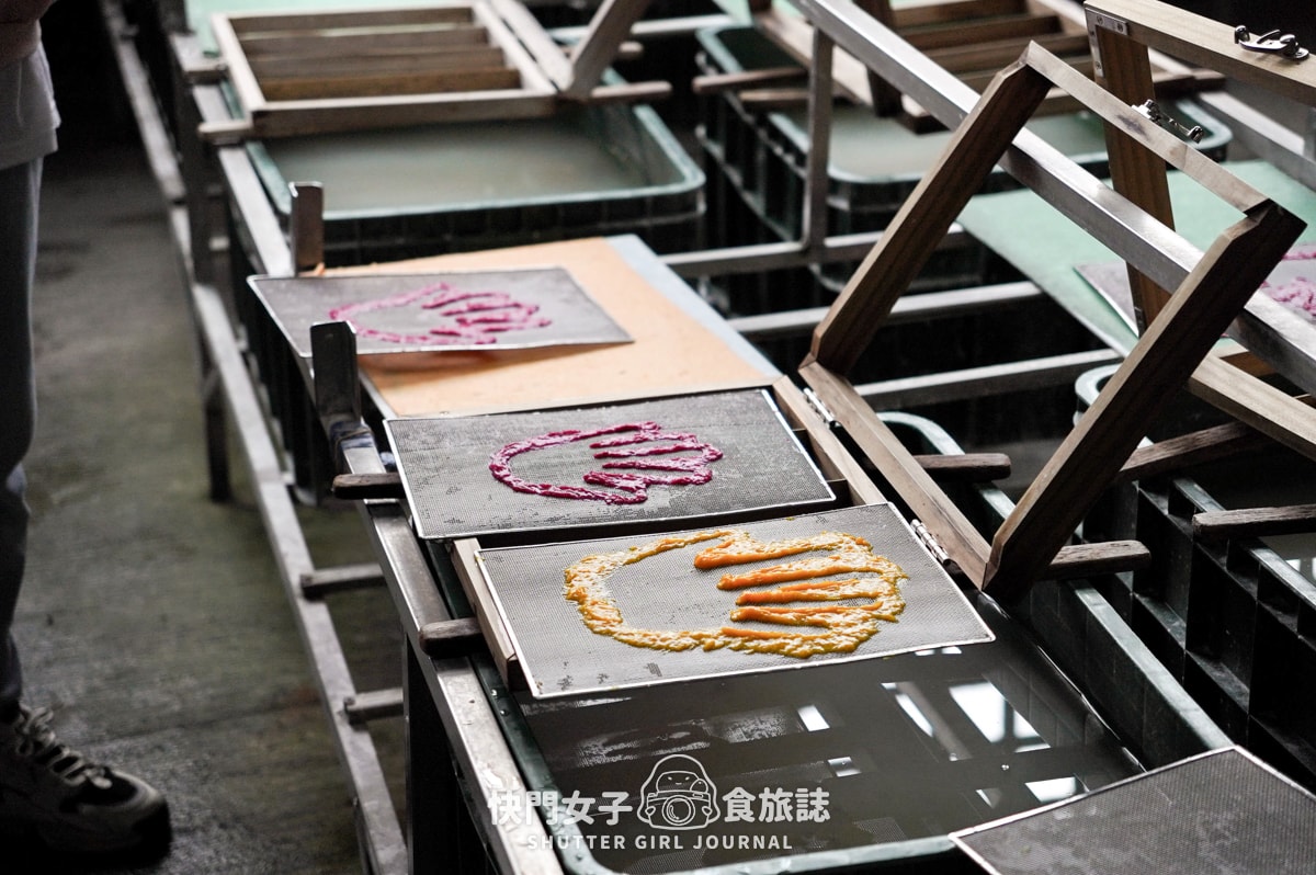 【南投 埔里鎮】廣興紙寮 x 品嚐神奇的紙片巧克力 x 參觀傳統造紙廠做DIY - 第14張圖 【南投 埔里鎮】廣興紙寮 x 品嚐神奇的紙片巧克力 x 參觀傳統造紙廠做DIY