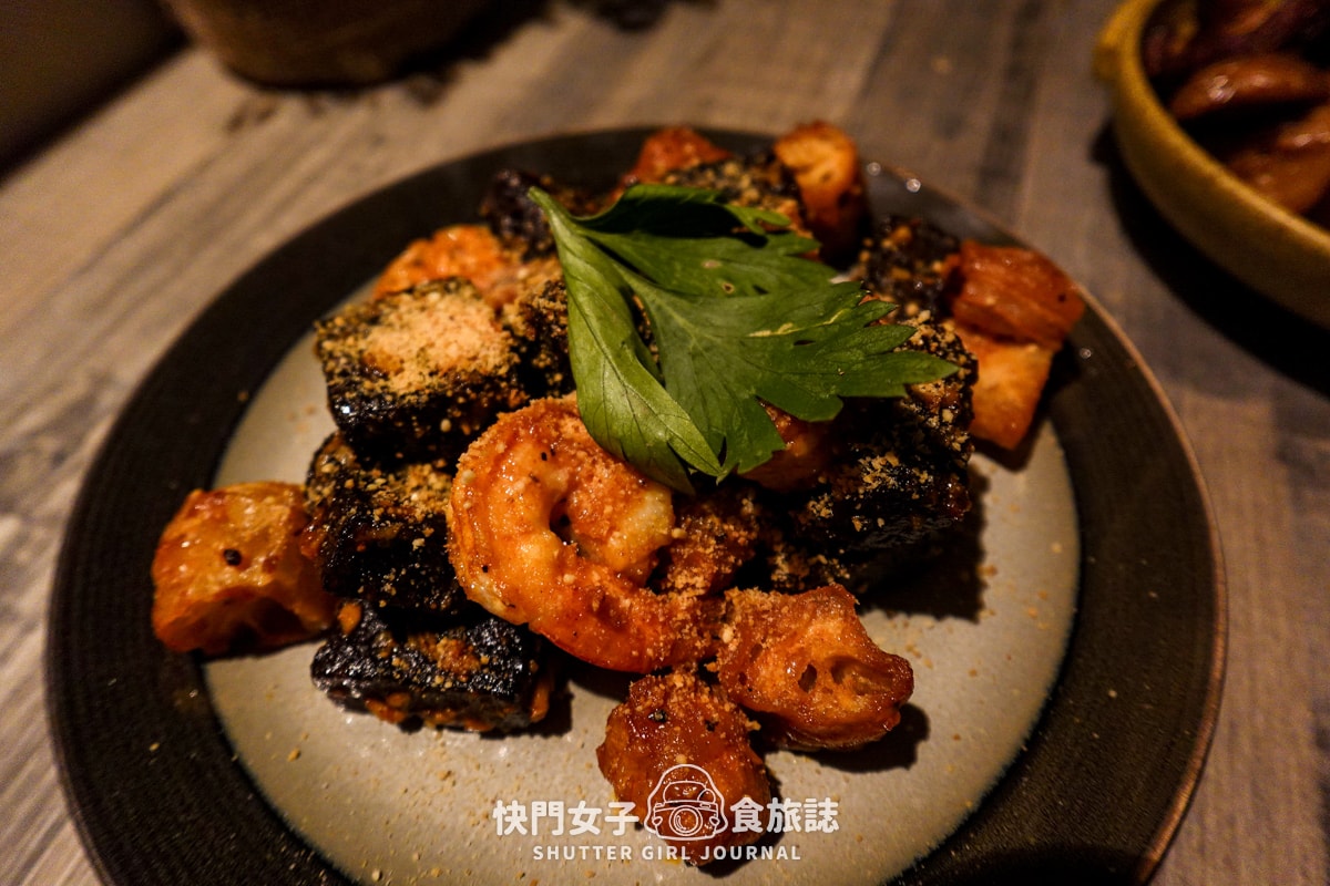 【台北 中山區】中山小酒館 x 招牌鴨肉義大利麵 x 人氣西班牙烘蛋 x 漂亮特色調酒