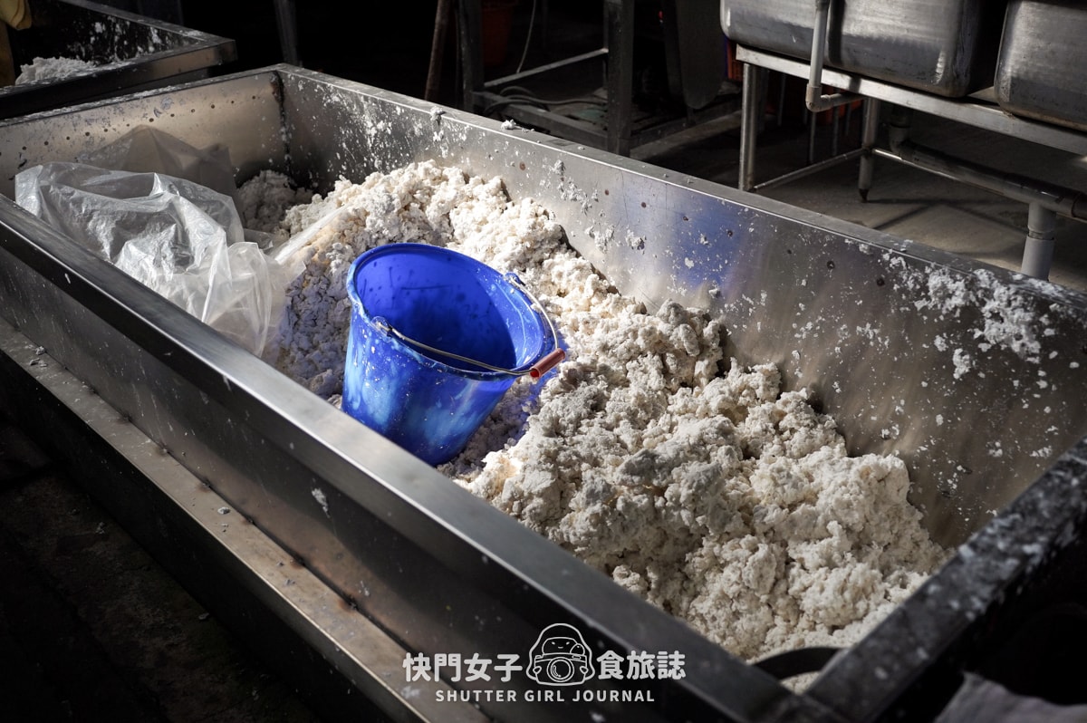 【南投 埔里鎮】廣興紙寮 x 品嚐神奇的紙片巧克力 x 參觀傳統造紙廠做DIY - 第17張圖 【南投 埔里鎮】廣興紙寮 x 品嚐神奇的紙片巧克力 x 參觀傳統造紙廠做DIY