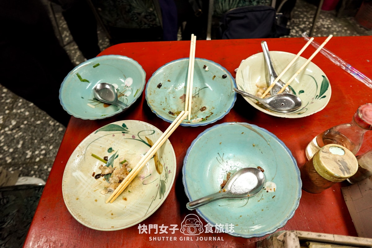 【台北 文山區】大碗公牛肉麵 x 開箱丁特的機油牛肉麵 x 一定要請你朋友吃 - 第18張圖 【台北 文山區】大碗公牛肉麵 x 開箱丁特的機油牛肉麵 x 一定要請你朋友吃