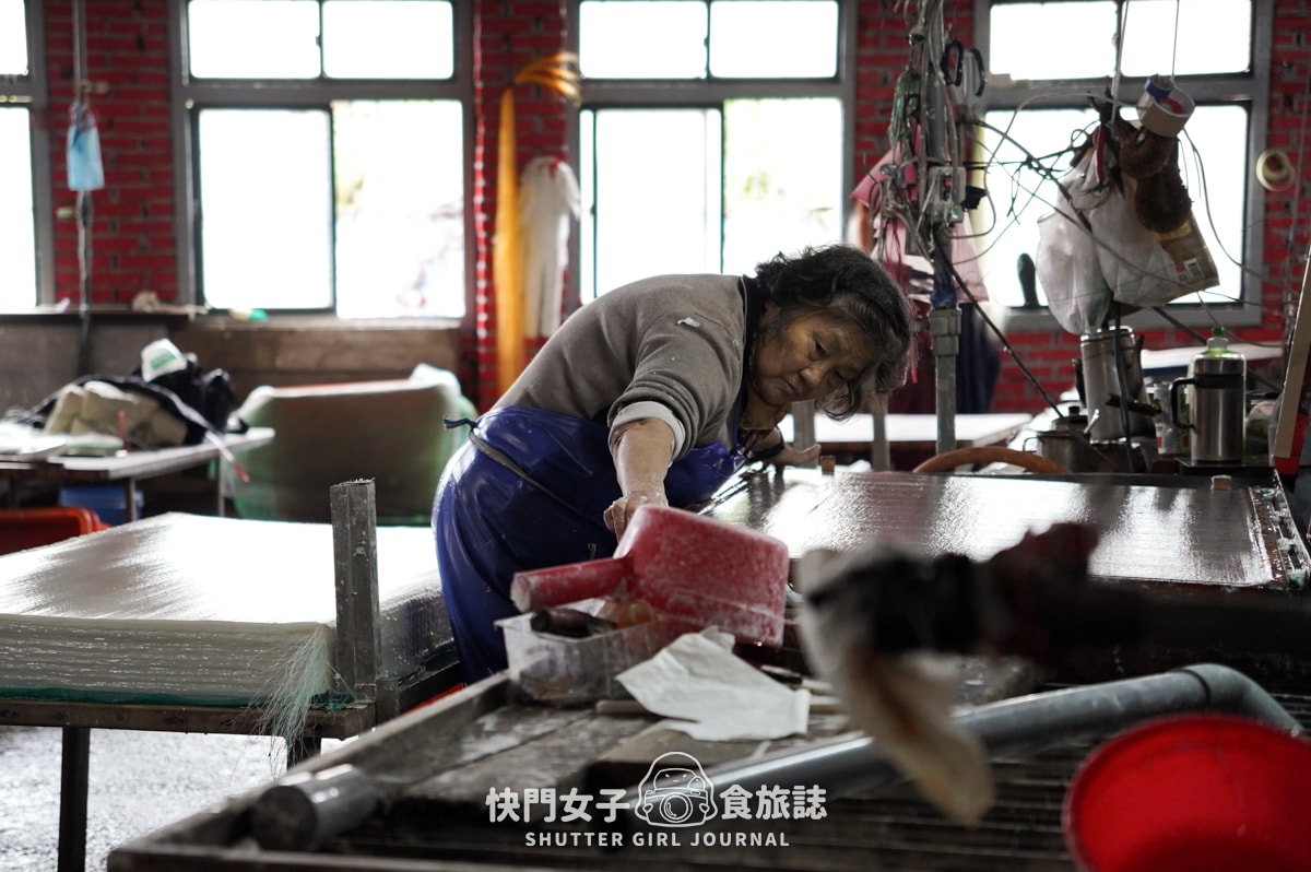 【南投 埔里鎮】廣興紙寮 x 品嚐神奇的紙片巧克力 x 參觀傳統造紙廠做DIY - 第21張圖 【南投 埔里鎮】廣興紙寮 x 品嚐神奇的紙片巧克力 x 參觀傳統造紙廠做DIY