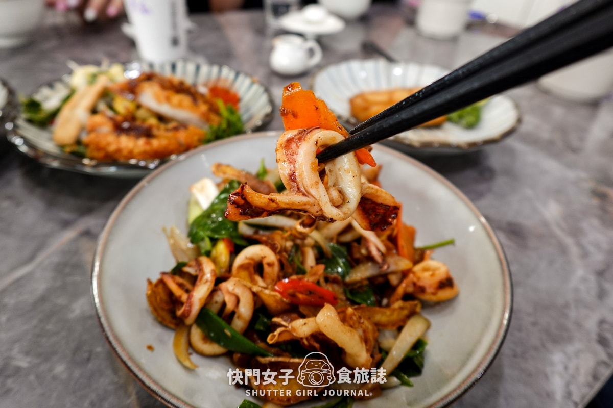 【高雄 苓雅區】三餐暖食 x 米其林指南餐廳 x 精緻小台菜四人套餐 - 第22張圖 【高雄 苓雅區】三餐暖食 x 米其林指南餐廳 x 精緻小台菜四人套餐