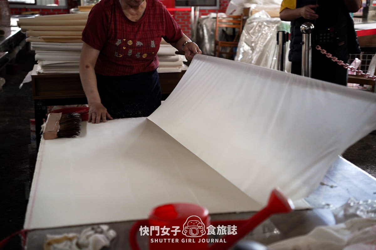 【南投 埔里鎮】廣興紙寮 x 品嚐神奇的紙片巧克力 x 參觀傳統造紙廠做DIY - 第26張圖 【南投 埔里鎮】廣興紙寮 x 品嚐神奇的紙片巧克力 x 參觀傳統造紙廠做DIY