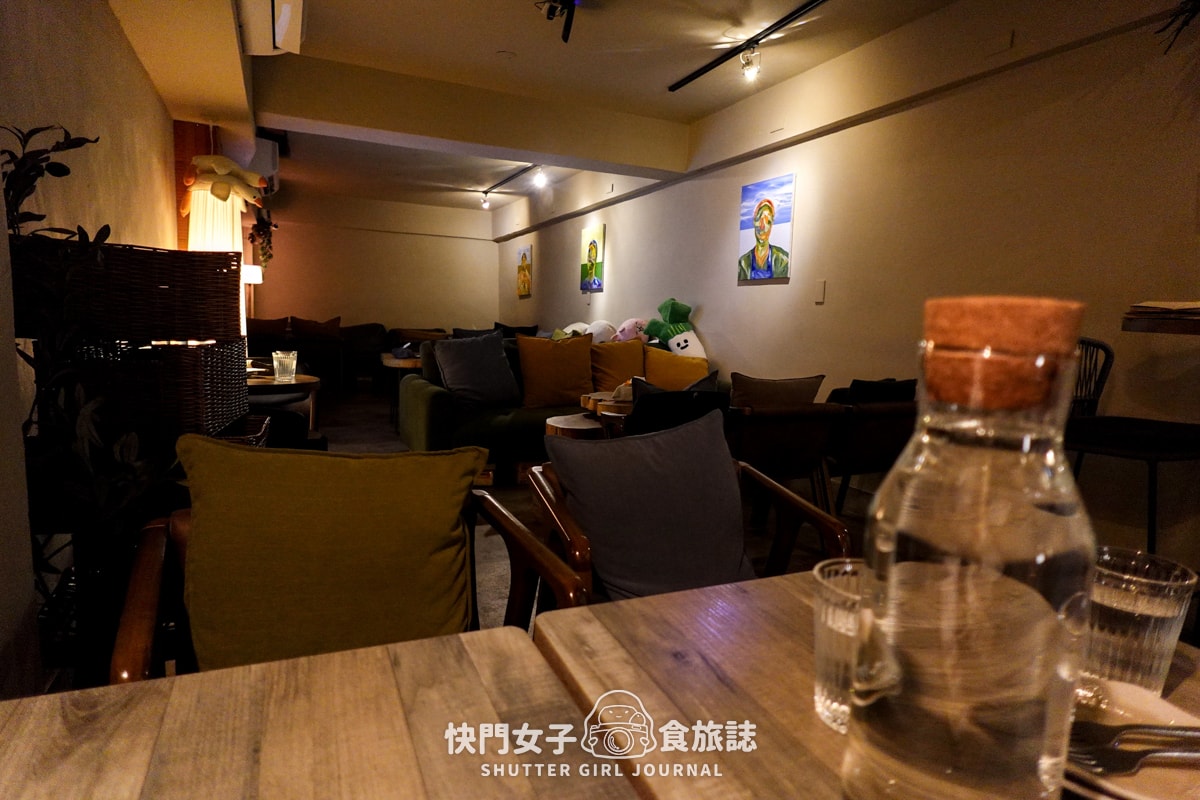 【台北 中山區】中山小酒館 x 招牌鴨肉義大利麵 x 人氣西班牙烘蛋 x 漂亮特色調酒