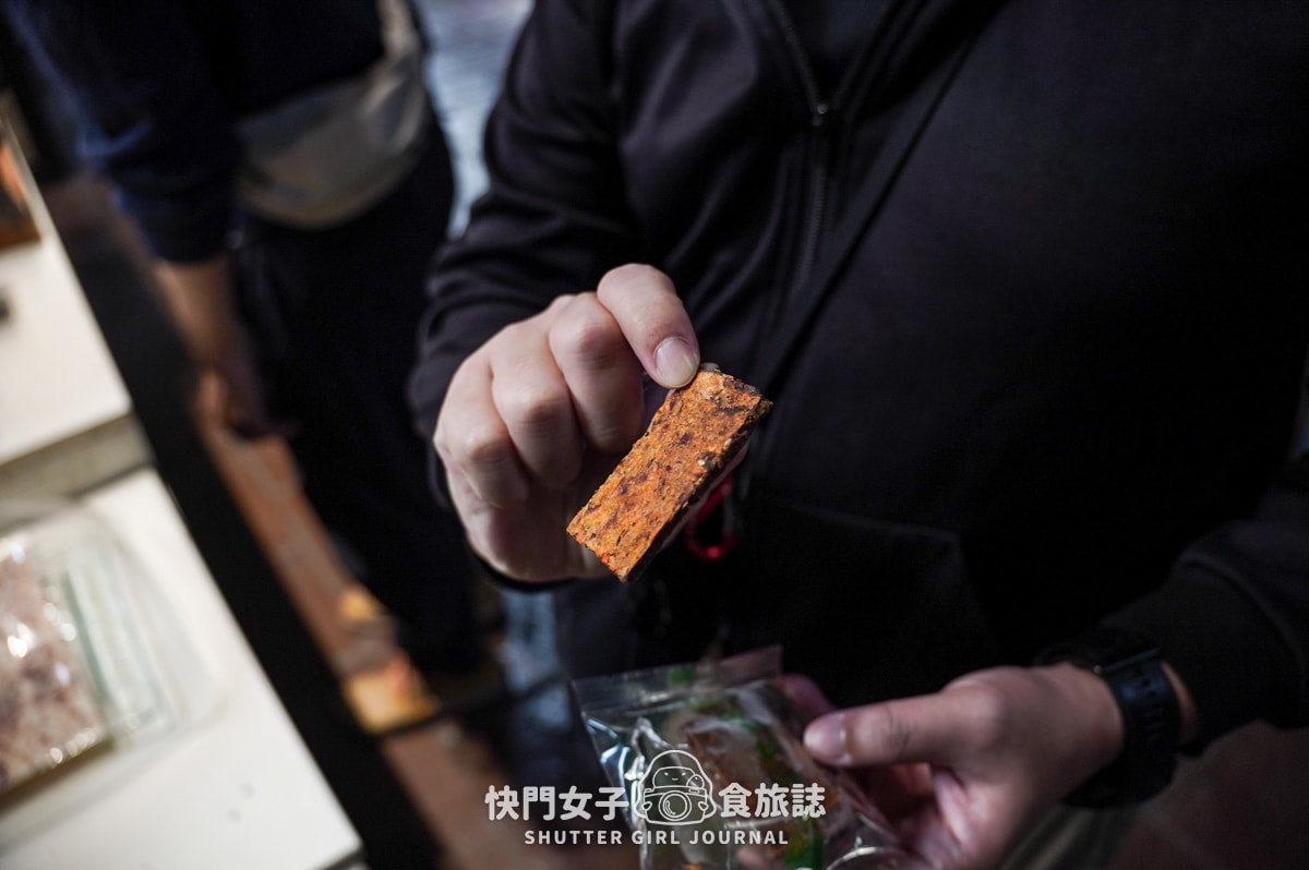 【南投 埔里鎮】廣興紙寮 x 品嚐神奇的紙片巧克力 x 參觀傳統造紙廠做DIY - 第41張圖 【南投 埔里鎮】廣興紙寮 x 品嚐神奇的紙片巧克力 x 參觀傳統造紙廠做DIY