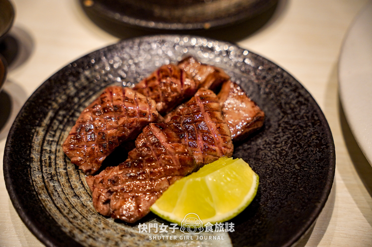 【台中 西區】KoDo和牛燒肉 x 台中專人代烤和牛套餐 x 日本和牛澳洲厚切牛舌