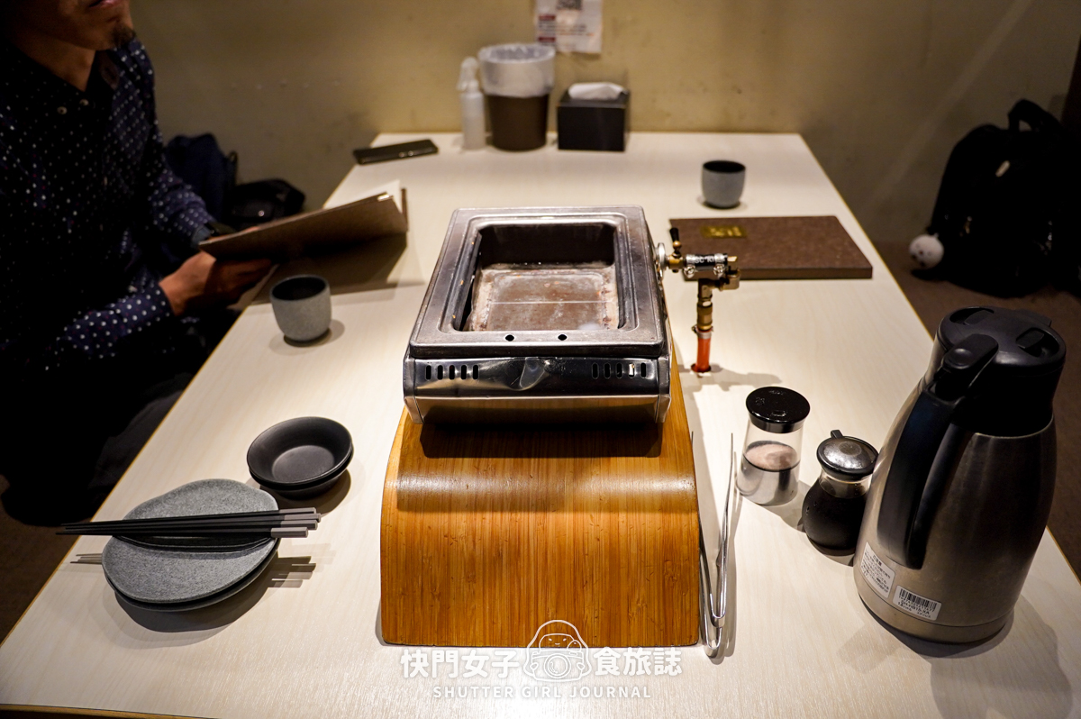 【台中 西區】KoDo和牛燒肉 x 台中專人代烤和牛套餐 x 日本和牛澳洲厚切牛舌