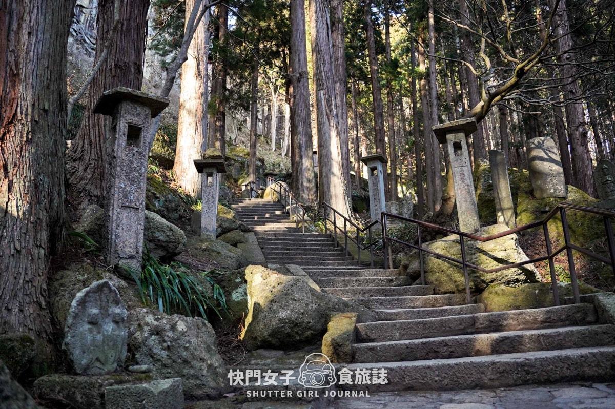 【日本 山形縣】宝珠山立石寺 x 走上千階階梯欣賞百年古蹟山寺 x 俯視立谷川美景 - 第14張圖 【日本 山形縣】宝珠山立石寺 x 走上千階階梯欣賞百年古蹟山寺 x 俯視立谷川美景