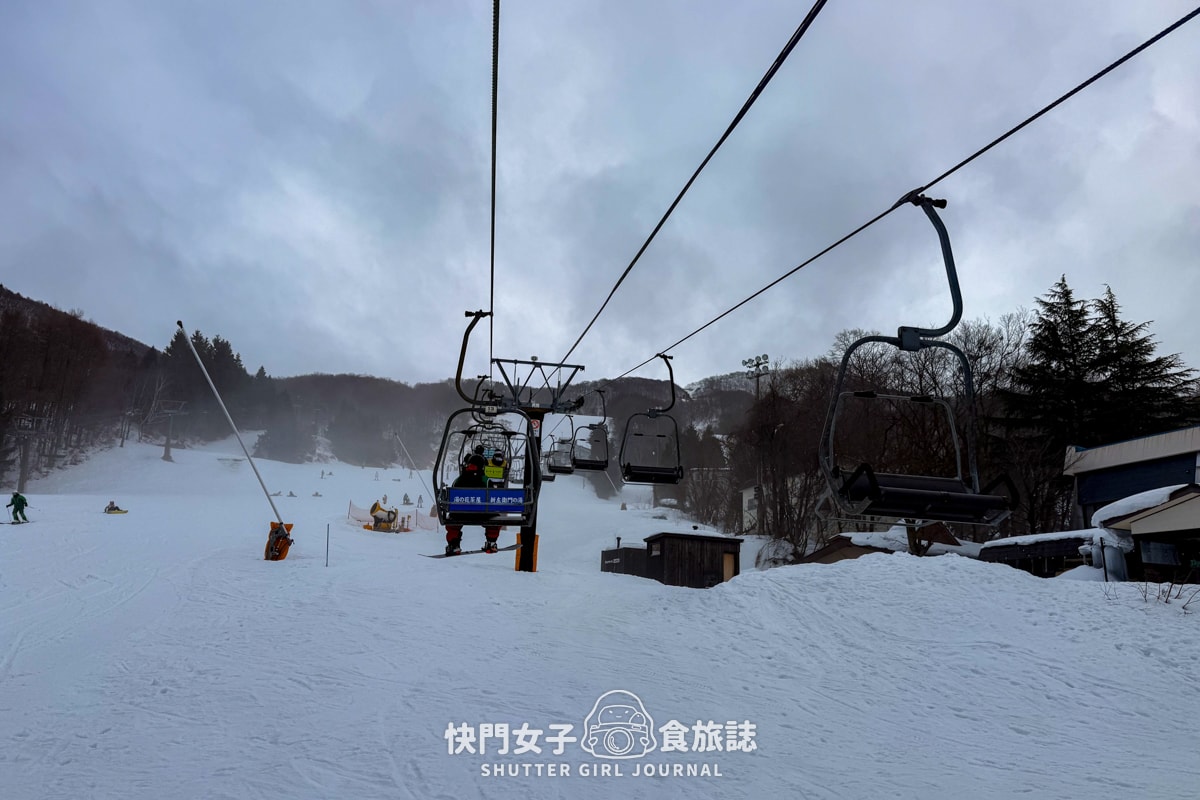 【日本 山形縣】藏王滑雪場體驗夜滑 x 沒有樹冰只有樹枝 x 雪場人氣餐廳三五郎小屋 - 第19張圖 【日本 山形縣】藏王滑雪場體驗夜滑 x 沒有樹冰只有樹枝 x 雪場人氣餐廳三五郎小屋