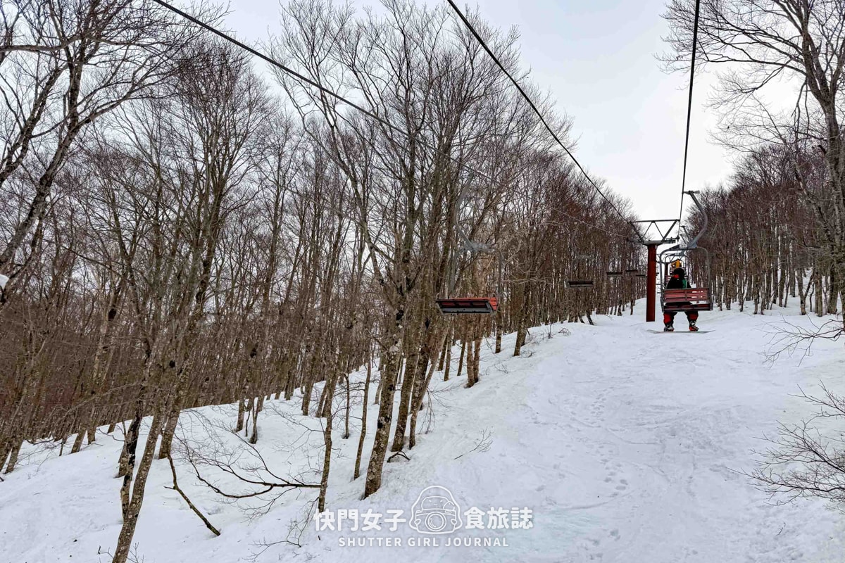 【日本 山形縣】藏王滑雪場體驗夜滑 x 沒有樹冰只有樹枝 x 雪場人氣餐廳三五郎小屋 - 第24張圖 【日本 山形縣】藏王滑雪場體驗夜滑 x 沒有樹冰只有樹枝 x 雪場人氣餐廳三五郎小屋