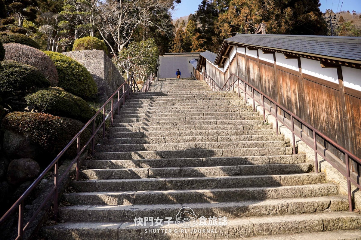 【日本 山形縣】宝珠山立石寺 x 走上千階階梯欣賞百年古蹟山寺 x 俯視立谷川美景 - 第7張圖 【日本 山形縣】宝珠山立石寺 x 走上千階階梯欣賞百年古蹟山寺 x 俯視立谷川美景