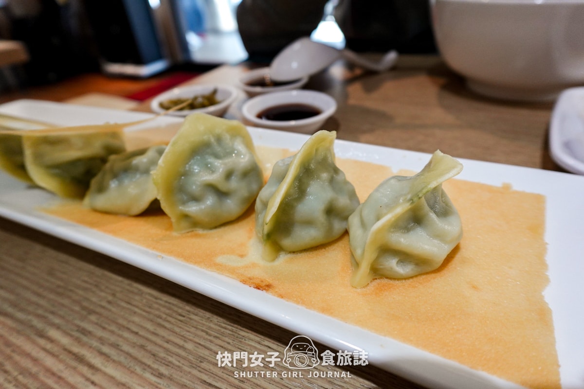 【新北 三重區】九初 x 流心脆皮煎餃 x 韭菜鮮肉 x 蜂蜜芥末煎餃 x 雙醬麵 - 第21張圖 【新北 三重區】九初 x 流心脆皮煎餃 x 韭菜鮮肉 x 蜂蜜芥末煎餃 x 雙醬麵