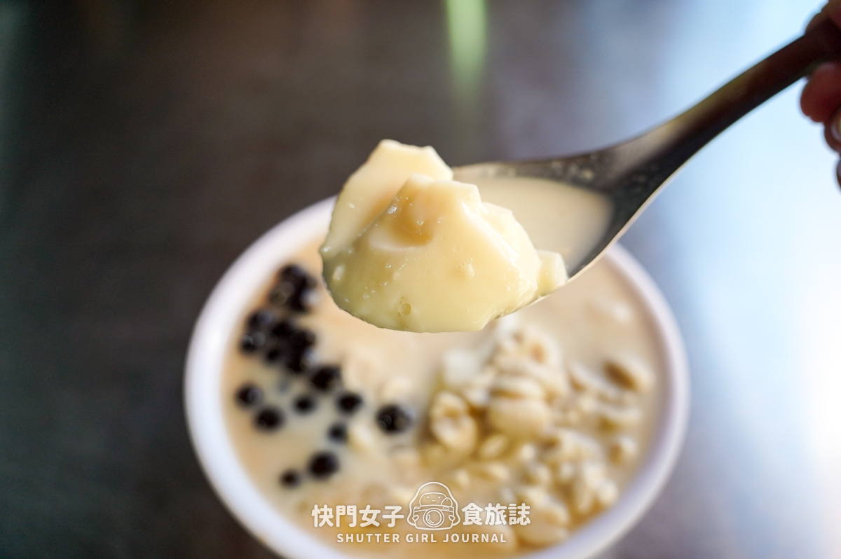 【台北 北投區】傳統之最豆花堂 x 在地北投人的愛店 x 花生粉圓豆漿豆花冰 - 第11張圖 【台北 北投區】傳統之最豆花堂 x 在地北投人的愛店 x 花生粉圓豆漿豆花冰