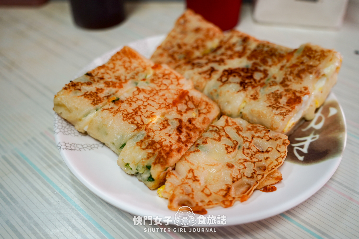 【台南 東區】阿公阿婆蛋餅 x 台南超大份蛋餅厚軟蛋餅 x 牽絲起司大蛋餅