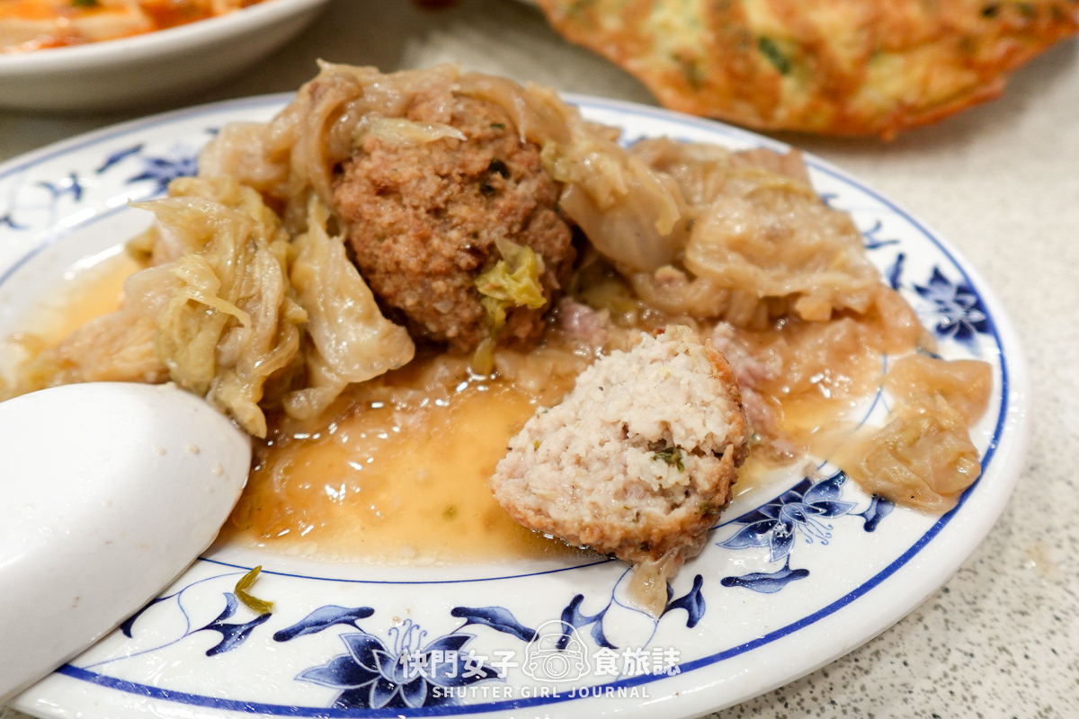 【台北 大安區】忠南飯館 x 便宜台菜 x 梅乾扣肉 x 鯉魚湯 - 第15張圖 【台北 大安區】忠南飯館 x 便宜台菜 x 梅乾扣肉 x 鯉魚湯