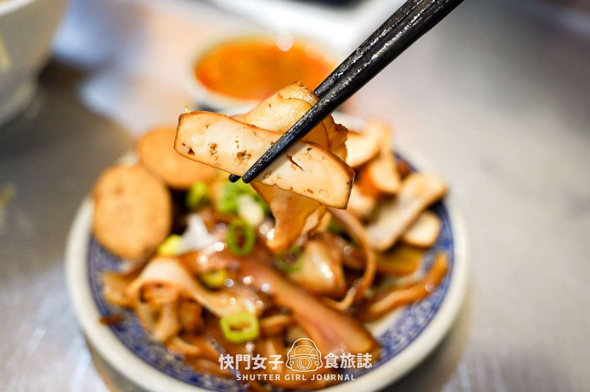 【澎湖 馬公市】曾記滿福堂擔仔麵 x 招牌擔仔麵加蛋 x 綜合滷味拼盤