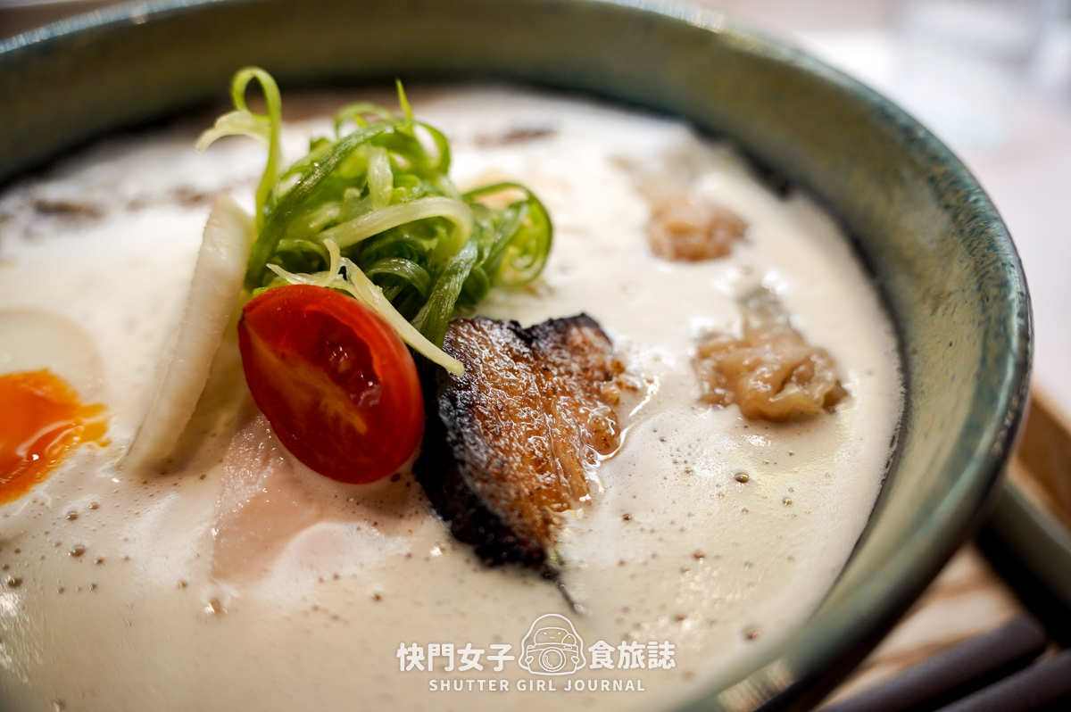 【台北 中山區】茶悟拉麵 x 以茶入湯特色拉麵 x 春雪伯爵泡系雞白湯 x 燻岩焙茶雞白湯 - 第19張圖 【台北 中山區】茶悟拉麵 x 以茶入湯特色拉麵 x 春雪伯爵泡系雞白湯 x 燻岩焙茶雞白湯