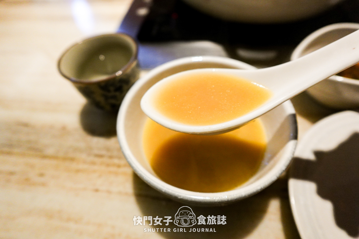 【台北大安區】如嬌花膠雞鍋物 x 沒有預定就吃不到的黃金花膠雞湯鍋 x 台北頂級雞湯 - 第20張圖 【台北大安區】如嬌花膠雞鍋物 x 沒有預定就吃不到的黃金花膠雞湯鍋 x 台北頂級雞湯