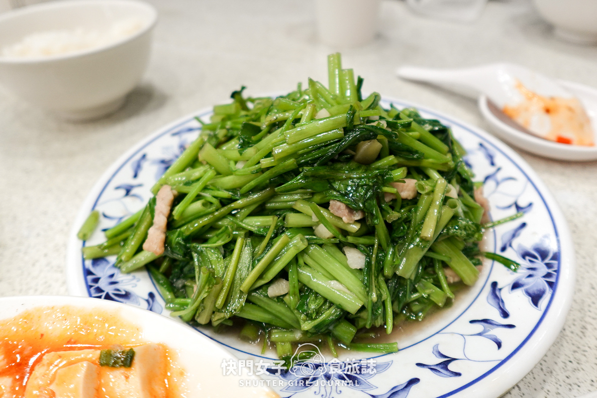 【台北 大安區】忠南飯館 x 便宜台菜 x 梅乾扣肉 x 鯉魚湯 - 第22張圖 【台北 大安區】忠南飯館 x 便宜台菜 x 梅乾扣肉 x 鯉魚湯