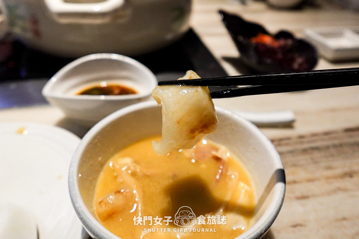 【台北大安區】如嬌花膠雞鍋物 x 沒有預定就吃不到的黃金花膠雞湯鍋 x 台北頂級雞湯 - 第23張圖 【台北大安區】如嬌花膠雞鍋物 x 沒有預定就吃不到的黃金花膠雞湯鍋 x 台北頂級雞湯